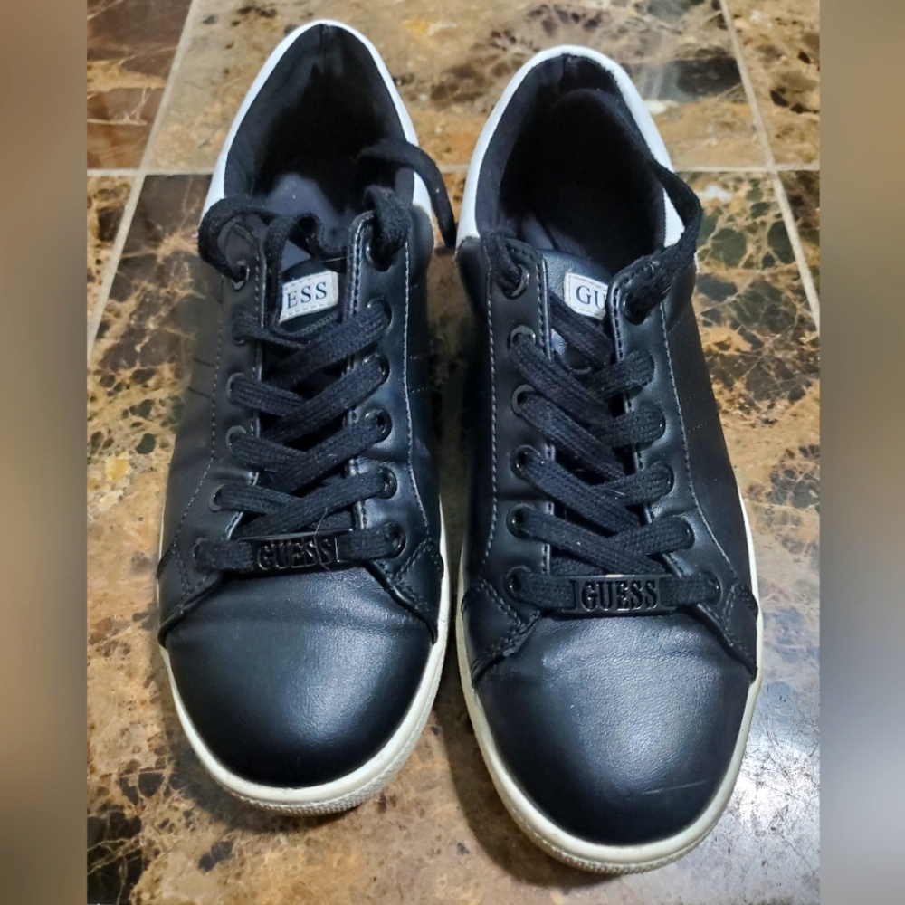 Guess women lace up sneakers